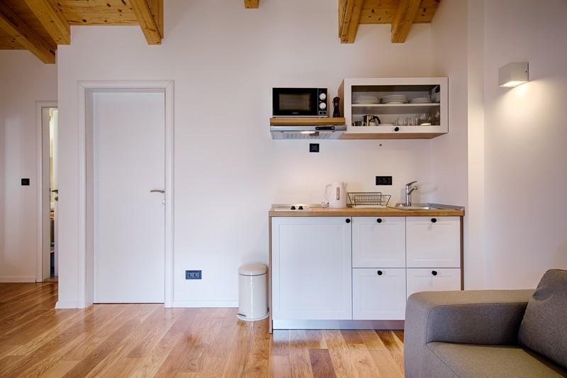 Apartments Villa Glorija คอมีชา ภายนอก รูปภาพ