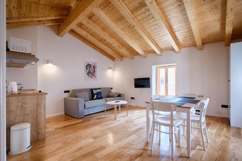 Apartments Villa Glorija คอมีชา ภายนอก รูปภาพ