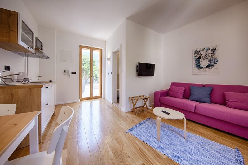 Apartments Villa Glorija คอมีชา ภายนอก รูปภาพ